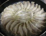 我が家で人気のジューシー肉餃子♪香り良！作り方6写真