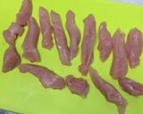 1歳でも食べやすい‼︎鶏むねフリット♪作り方1写真