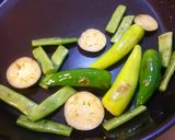 レトルトカレーボナーラ夏野菜のせ作り方1写真