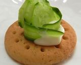 キュウリトッピング★全粒粉ビスケット作り方4写真