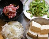 美味しさと栄養捕食！ゴーヤチャンプルー作り方1写真