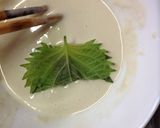 桃と梅肉を青シソ巻きde天ぷら作り方4写真