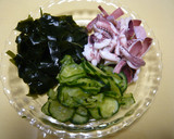 いかげそで胡瓜とワカメの酢の物作り方1写真