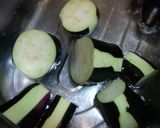 秋ナスを味わう♪ジュ～スィ～なナスミンチ作り方1写真