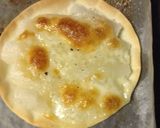 簡単美味♡餃子・焼売の皮でモチーズピザ☆作り方3写真