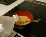 ぱぱっと冷や味噌汁(トマトとオクラ)作り方3写真