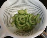 ゴーヤと玉ねぎとツナのおろしポン酢サラダ作り方1写真