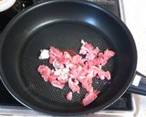 きゅうりと豚肉のオイマヨ炒め作り方2写真