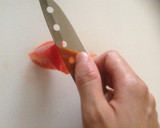1番簡単なトマトの皮むき(櫛形・改訂)作り方4写真