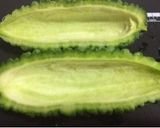 ヤムウンセンのたれでゴーヤサラダ作り方1写真
