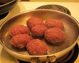 おいものすりおろし煮込みハンバーグ作り方1写真