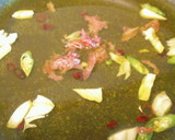 香ばし醤油♦ベビー帆立と椎茸のアヒージョ作り方3写真