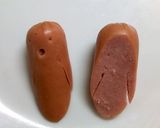 ソーセー人　ししとうでミノムシごっこ作り方1写真