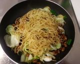 納豆焼きそば(にんにく醤油味)作り方4写真