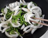 ランチにぴったり！ナポリタン丼！作り方5写真