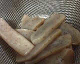 れんこんとこんにゃくの炒め物作り方2写真