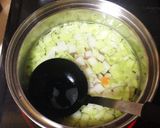 ウインナーとたっぷり野菜のカレースープ♬作り方3写真