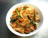 焼肉店の豚キムチ丼作り方6写真