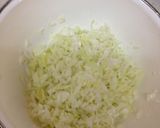 野菜たっぷり♪わたしの定番、ニラ餃子作り方1写真