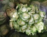 簡単♪キュウリとワカメの酢の物♥作り方2写真