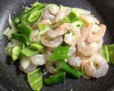 エビとピーマンのスパイシー炒め作り方4写真