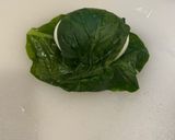 ちゃんと巻けなくてもかわいい♪青菜の肉巻きゆで卵作り方4写真