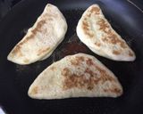 フライパンで焼きカレーパン作り方5写真