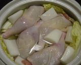 骨付もも肉土鍋でどぉ?作り方2写真