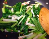 料理長の娘の【小松菜と長芋のソテー】作り方6写真