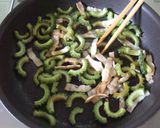 ゴーヤとベーコンのさっぱり☆甘酢炒め作り方5写真