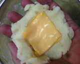 チーズINいももち〜甘辛バター醤油♪作り方4写真