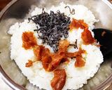 塩昆布とはちみつ梅のおにぎり。作り方1写真