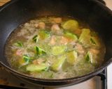 キュウリを美味しく食べる中華スープ♪作り方4写真