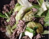 牛肉とレタスのオイスターソース炒め作り方5写真