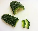 ゴーヤとキムチのオムレツ作り方1写真