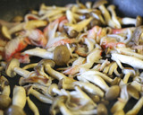 しめじとカニカマのうにマヨ焼き。作り方5写真