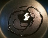 簡単♫漬けて焼くだけ鮭のにんにく醤油焼き作り方3写真