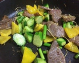 胡瓜と牛肉のオイスターソース炒め作り方5写真