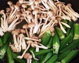 オクラ✽しめじ✽みょうがの梅おかか和え作り方4写真
