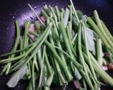 空芯菜（エンサイ）とベーコンの炒め物作り方5写真