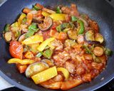 たっぷり野菜とウィンナーのナポリタン作り方6写真