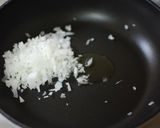 黄金チャーハンの☆しっとりお握り作り方3写真