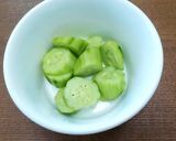 介護食【下蒸し胡瓜とパプリカのサラダ】作り方1写真