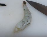 海老の天ぷらを真っ直ぐ揚げる裏技作り方3写真