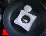フライパン一つで目玉焼きトースト作り方3写真