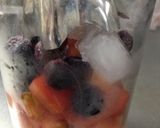 カルピス＋トマト＋ブルーベリースムージー作り方1写真