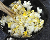 簡単◎いりいり玉子ごはん♪懐かしい味～作り方3写真