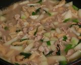 とうがんと豚肉とニラの煮物作り方4写真