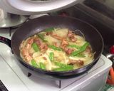 介護食【焼き鳥缶で簡単！親子煮】作り方2写真