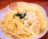 中華の定番！じゃがいもとセロリの炒め！作り方3写真